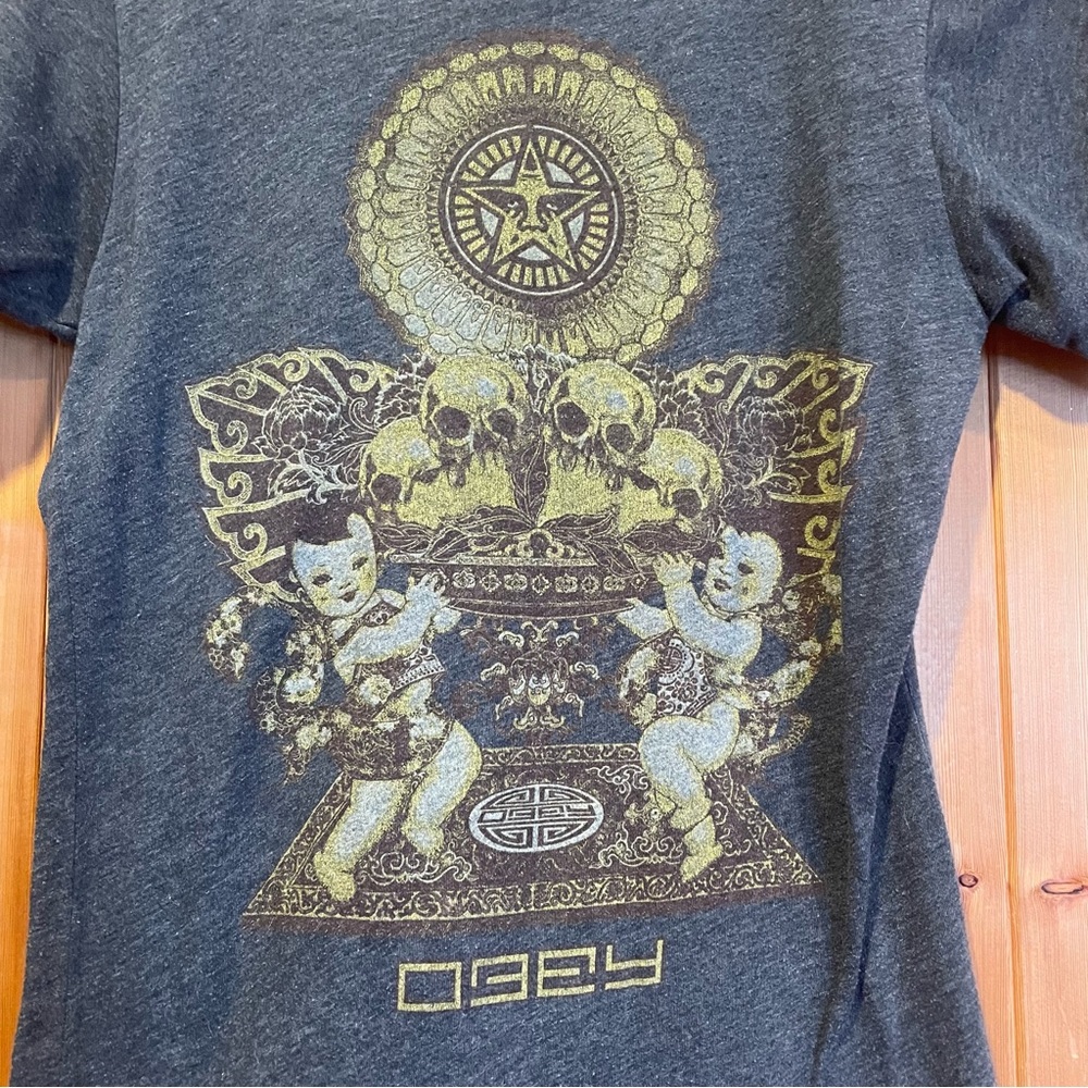 Obey Tee - Picture 2 of 4